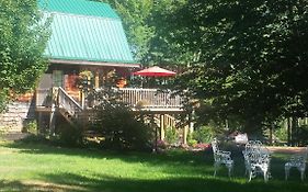 Chestnut Lane Bed And Breakfast
